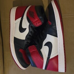 Jordan 1 Retro OG High 'Bred Toe' - Size 10.5 Shoe